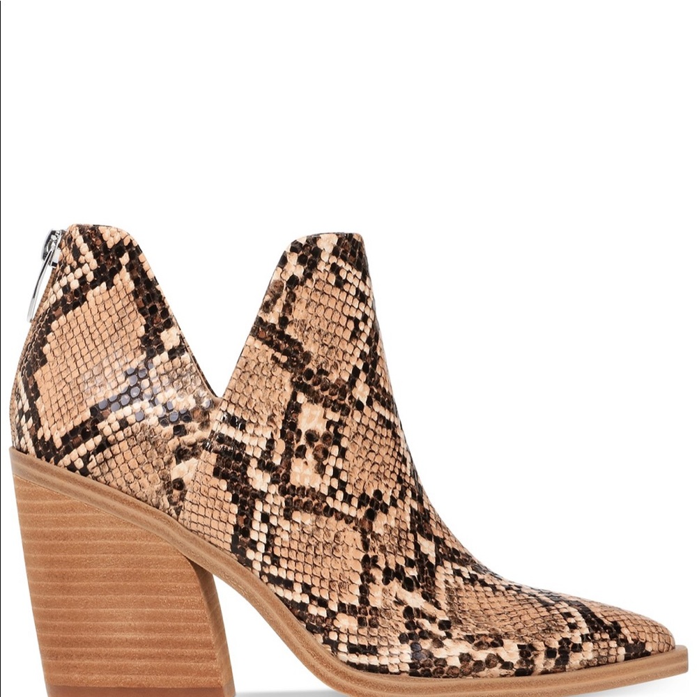 Steve Madden bootie
